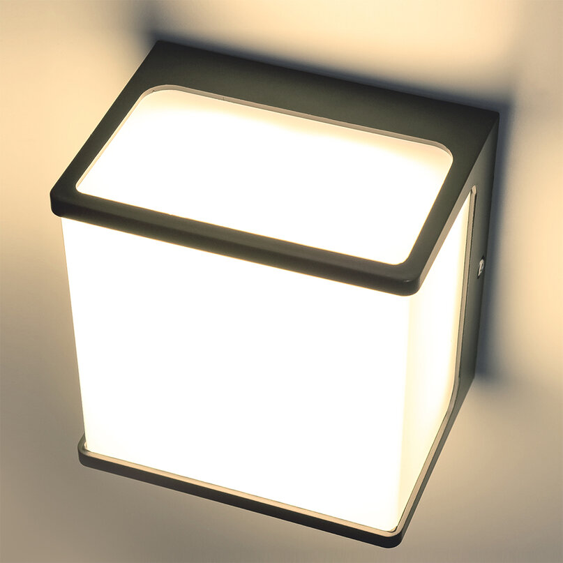 Modee LED svietidlo na stenu 8W 680 lumenov IP65 (LWL0008)