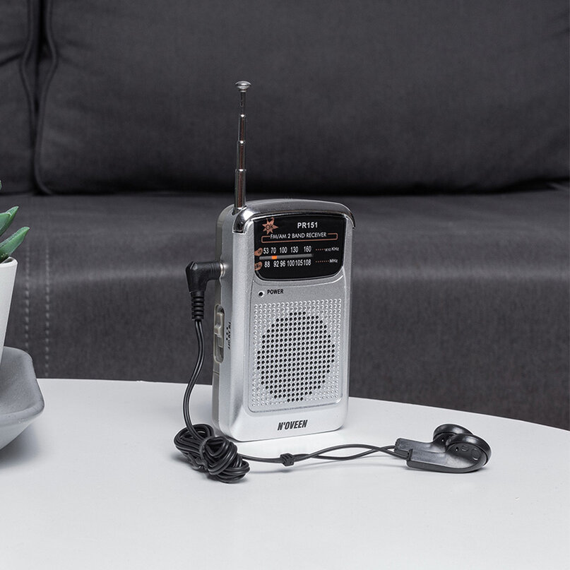 Noveen PR151 strieborné prenosné rádio