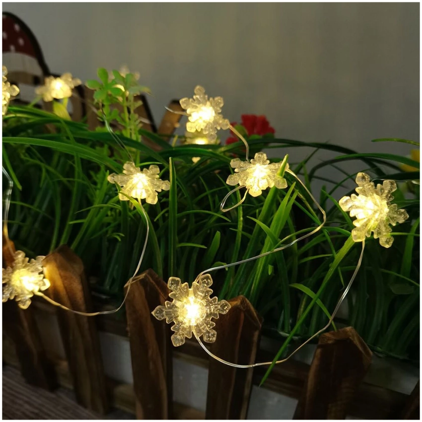 Modee Lighting LED dekorácia 10 LED 90cm vločky 2xAA batérie